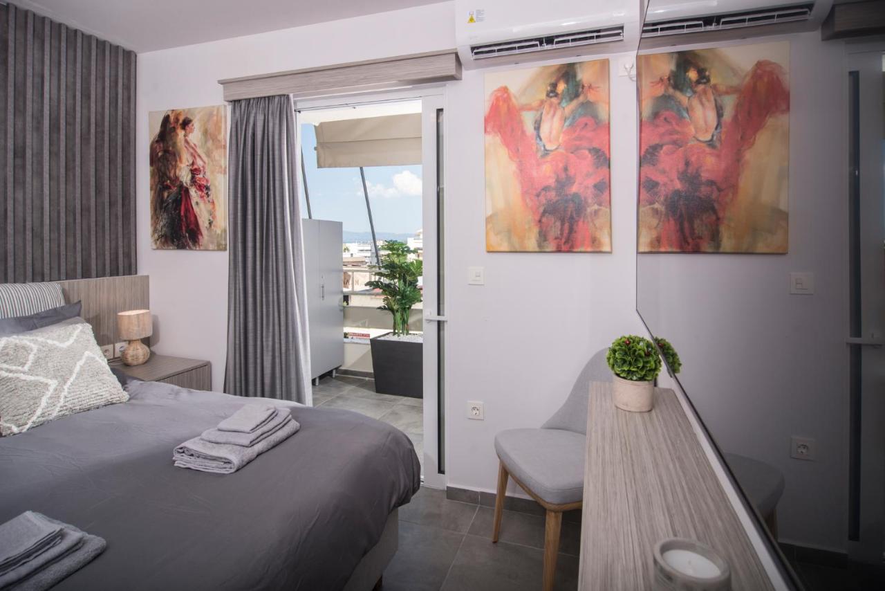 Urban Chic Luxury At The City Center Kalamata Eksteriør billede