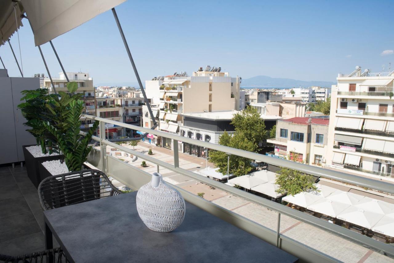 Urban Chic Luxury At The City Center Kalamata Eksteriør billede